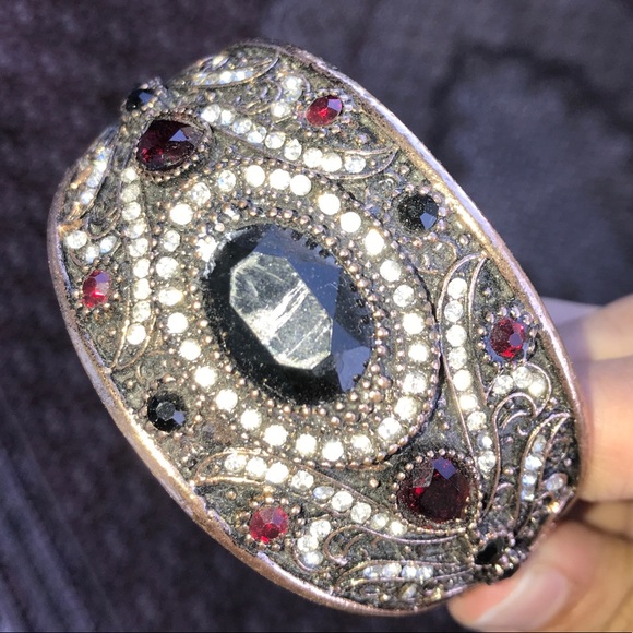 The Regal Mediterranean Cuff Bejewelled Bracelet - Picture 2 of 6